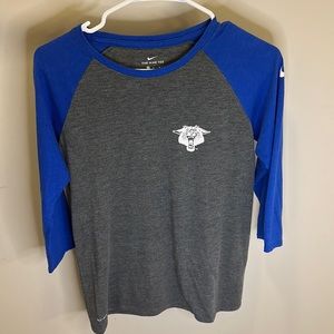 Quarter length sleeve University of Kentucky Nike shirt - M - Grey & Royal Blue